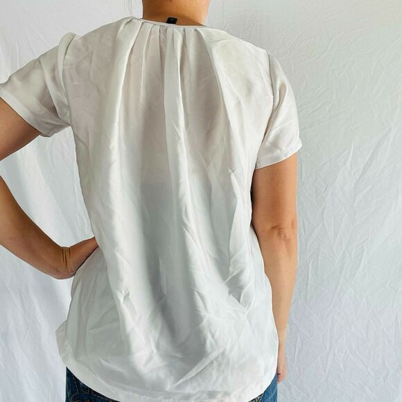 J.Crew Silky Knit White T Shirt Blouse Short Sleeve Oversize C2420 Size Small - Picture 2 of 11